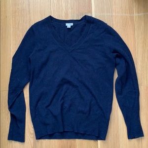 Halogen navy cashmere v-neck sweater size M